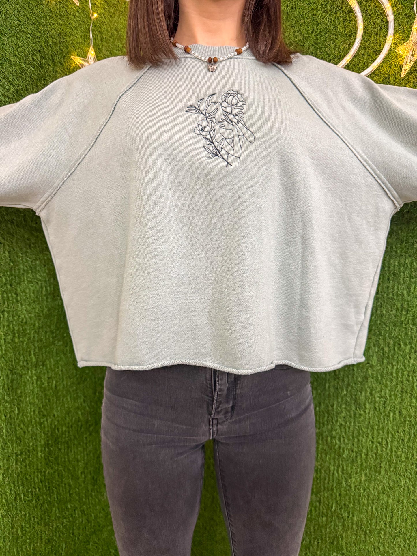 Floral Woman Cropped Crew M