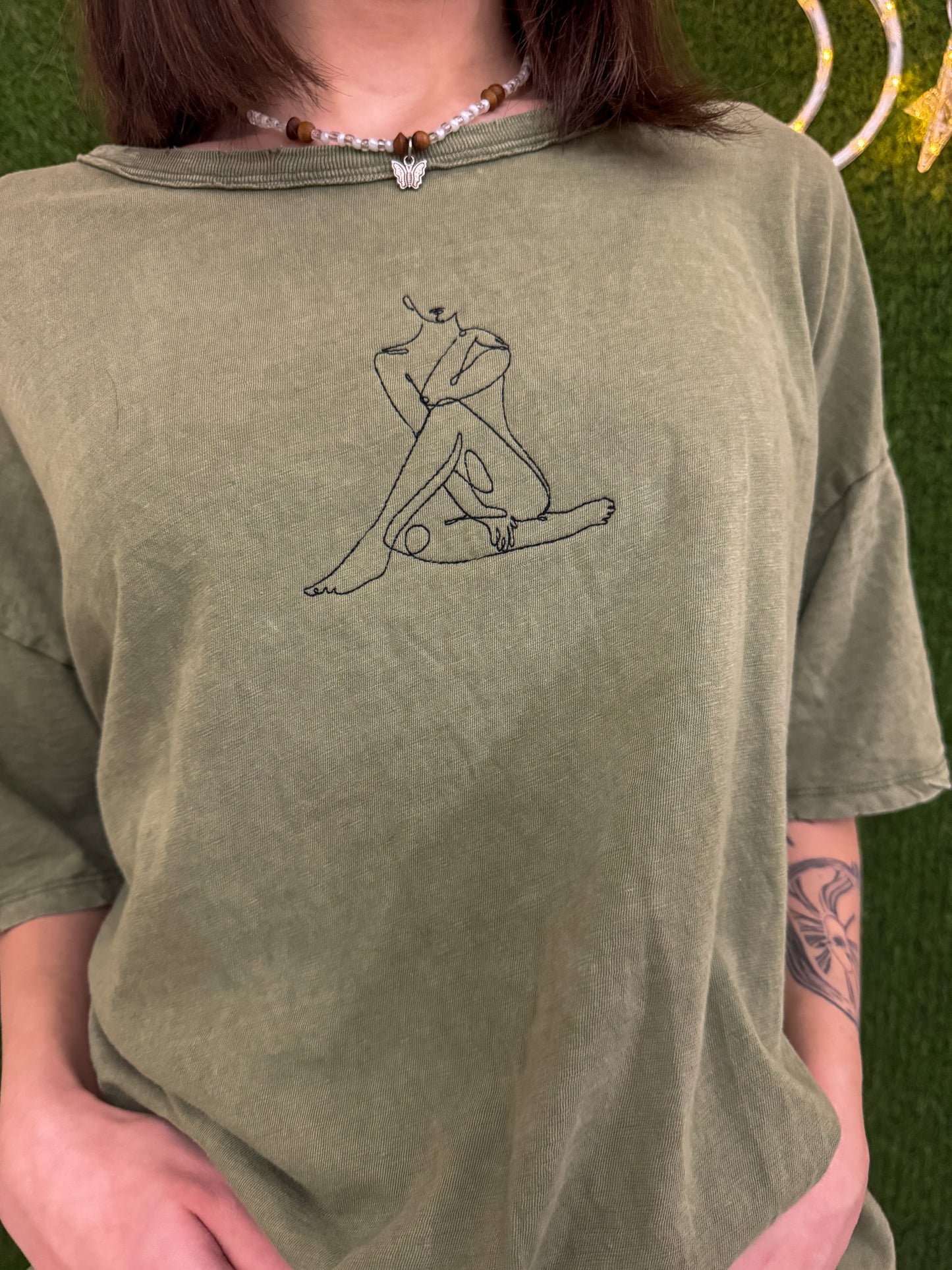 One Line Woman Green T-Shirt L