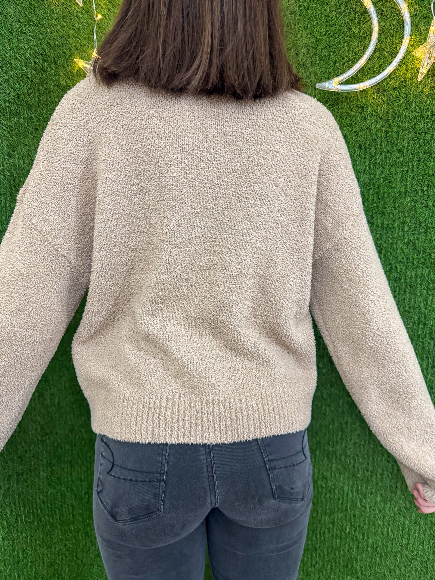 Vulva Tan Cropped Sweater L