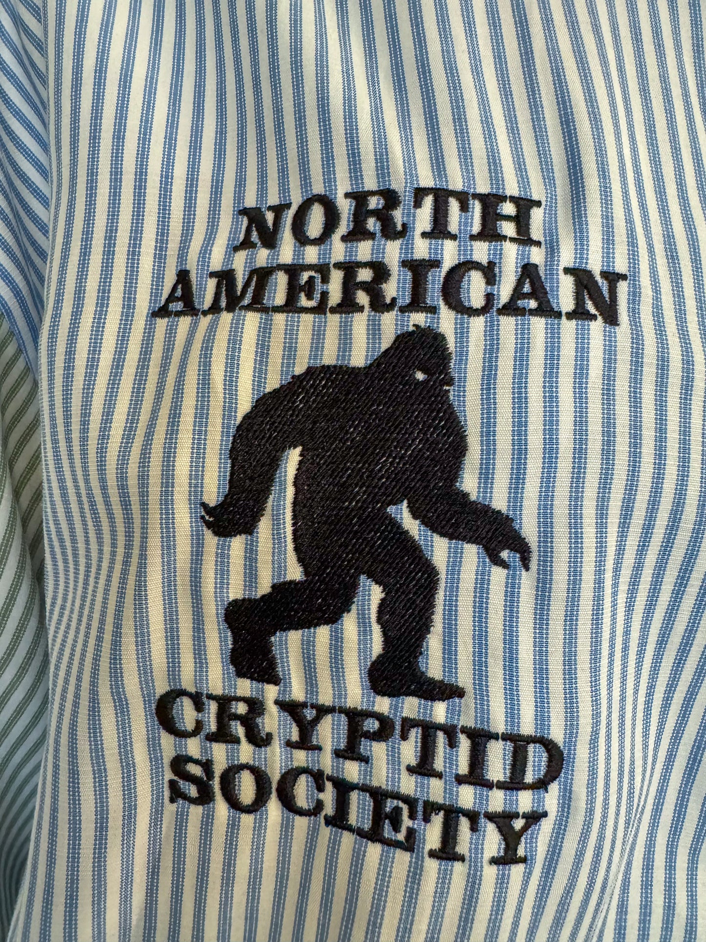 Bigfoot Striped Button Up Long Sleeve M