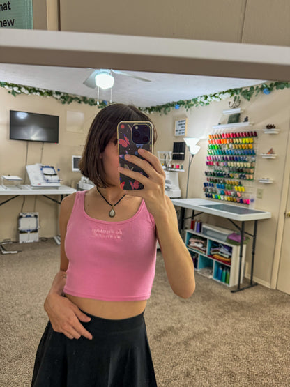 On Wednesday We Wear Pink Cropped Tank Top M