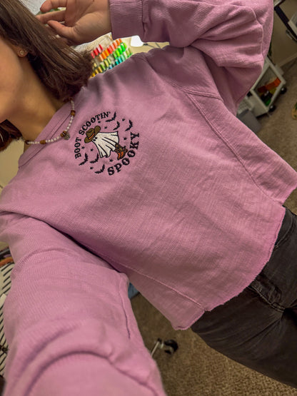 Boot Scootin' Spooky Magenta Crewneck XS