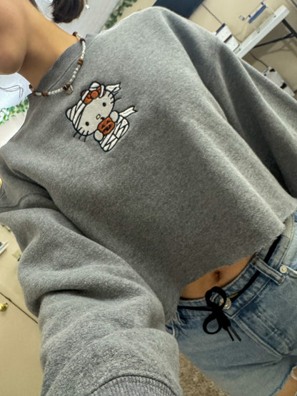 Mummy Kitty Oversized Cropped Crewneck XXS