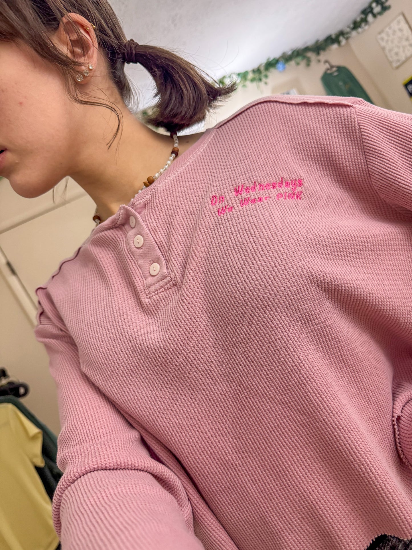 On Wednesdays We Wear Pink Cropped Long Sleeve XL