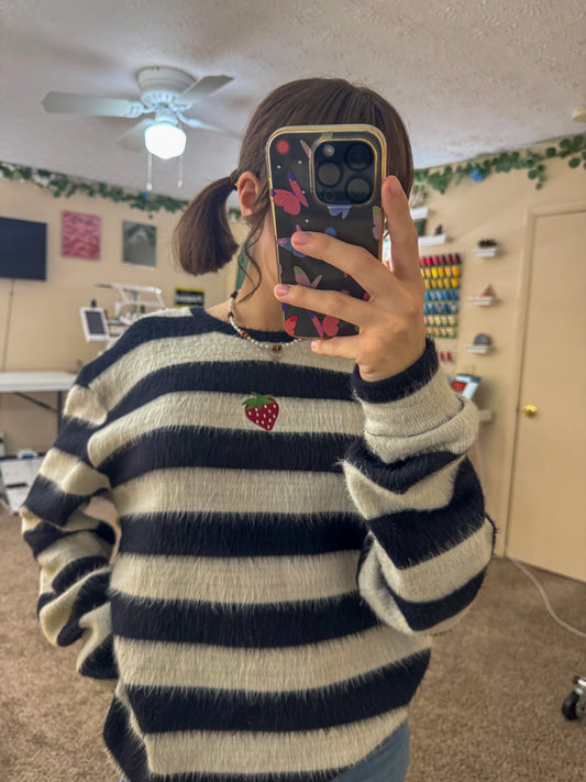 Strawberry Sweater L