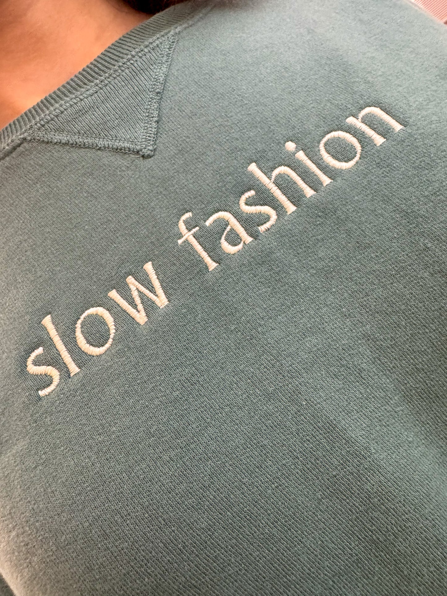 Slow Fashion Teal Crewneck Sweatshirt M