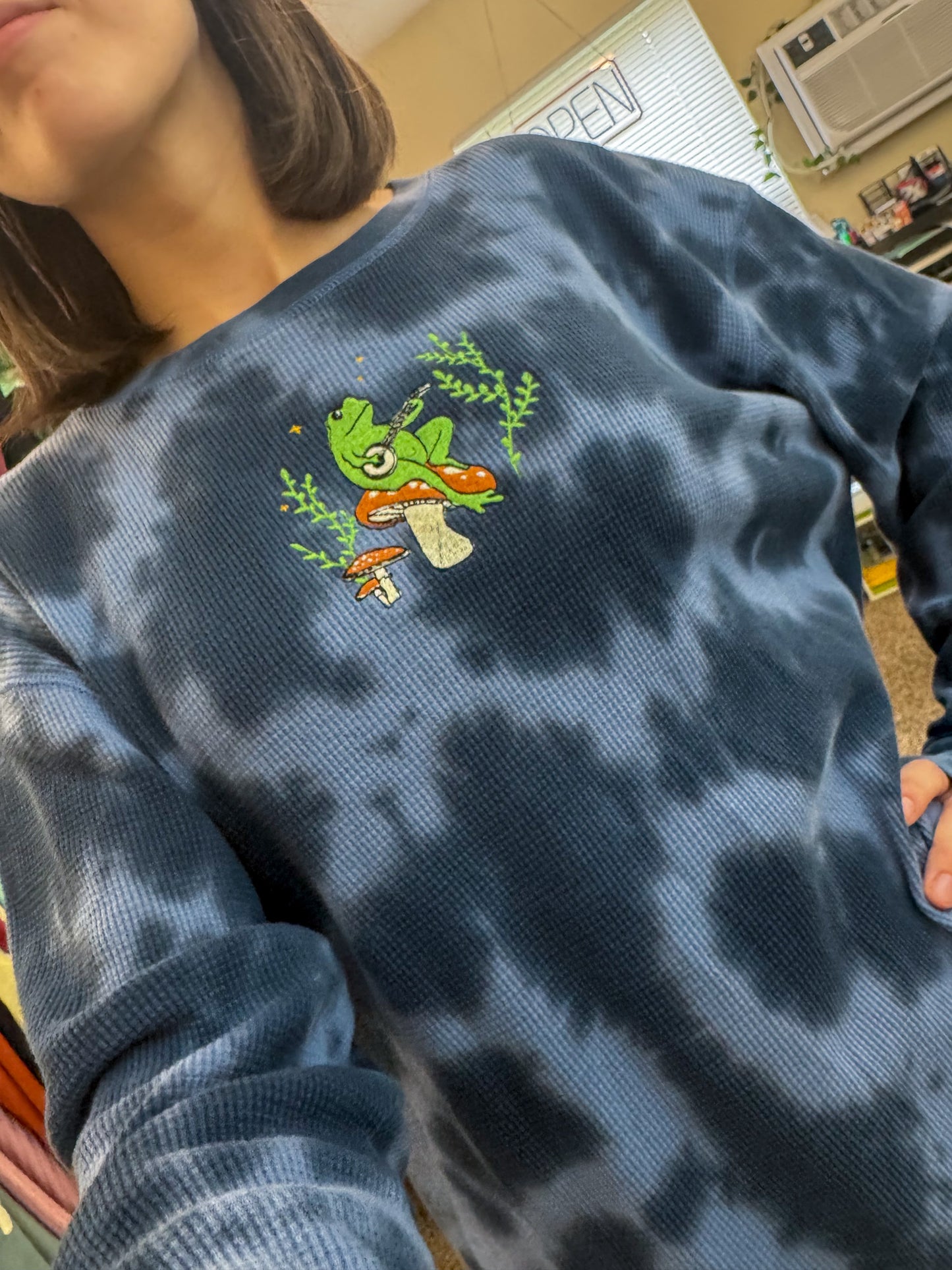 Banjo Frog Tie Dye Long Sleeve XL