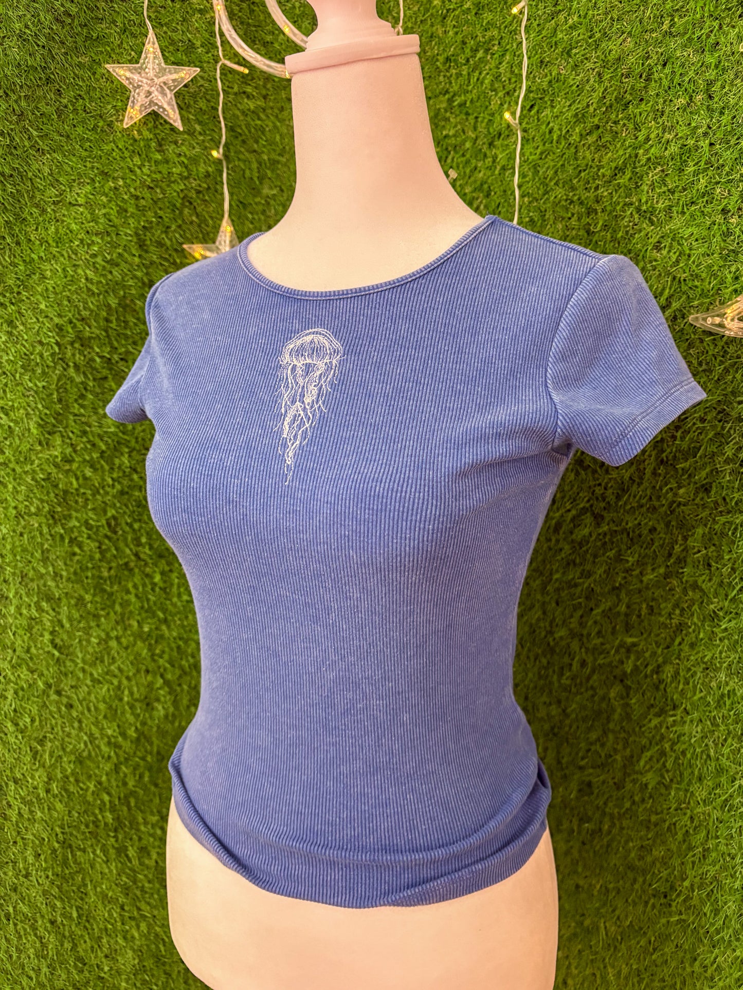 Jellyfish Blue Baby Tee XS