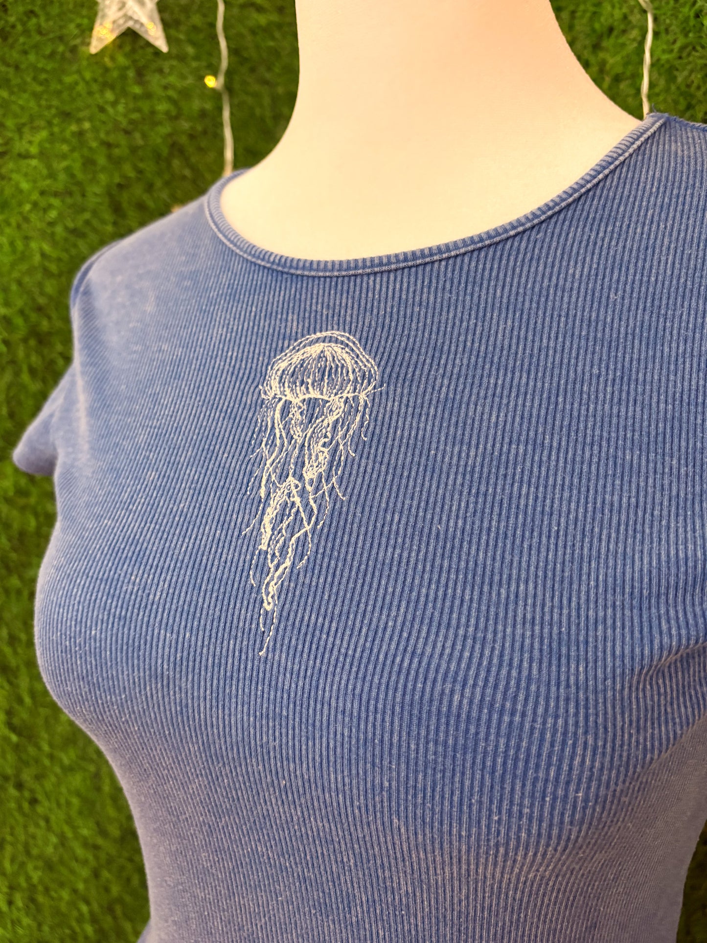 Jellyfish Blue Baby Tee XS