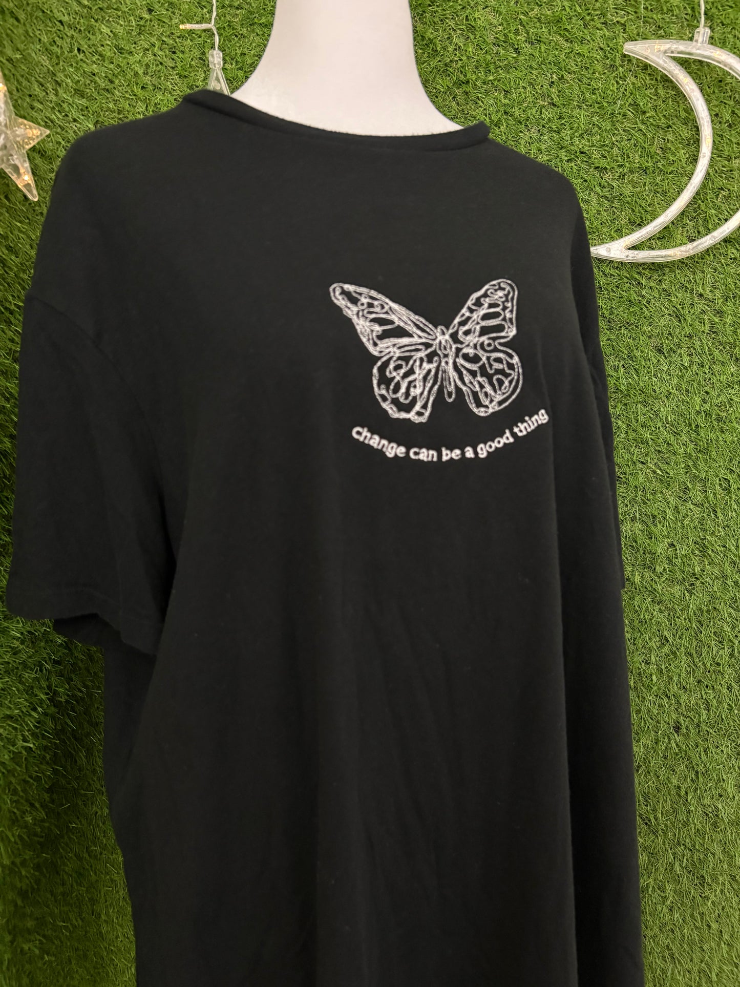 Change Can Be Good Black Tee L