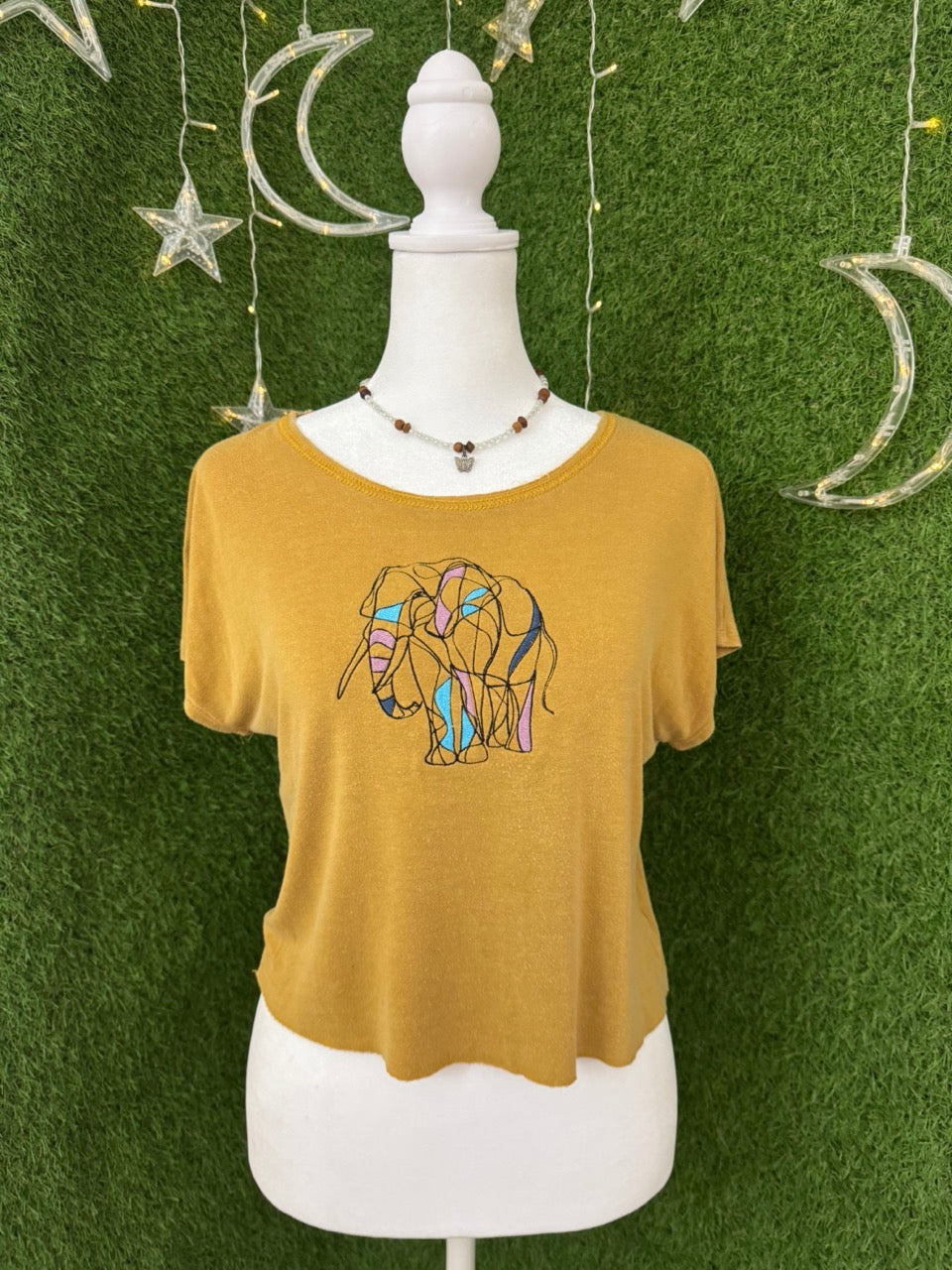 Abstract Elephant Cropped Tee XS